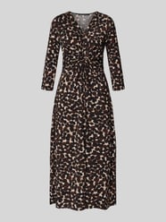 Midi-jurk met V-hals en knoopdetail van Betty Barclay - 32