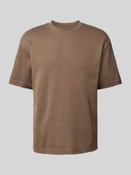 T-shirt o kroju relaxed fit z okrągłym dekoltem model ‘OSCAR’ od SELECTED HOMME Brązowy - 30