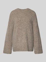 Sweter o kroju oversized z dzianiny z mieszanki wełny z alpaki model ‘GABRIELLA’ od Selected Femme - 7
