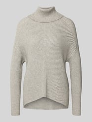 Golf o kroju regular fit z mieszanki wiskozy model ‘KATIA’ od ONLY - 29