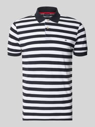 Modern Fit Poloshirt mit Logo-Stitching von Christian Berg Men - 8