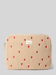 Laptoptasche aus Teddyfell mit Stitchings und Label-Detail von STUDIO NOOS Beige - 28