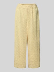 Kuloty o kroju regular fit ze wzorem na całej powierzchni model 'FLORA' od PIECES - 10