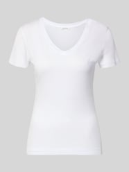 t-shirt o kroju slim fit z czystego lyocellu od GUESS - 17