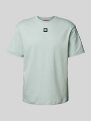 T-Shirt mit Label-Patch Modell 'Dalile' von HUGO Grün - 36