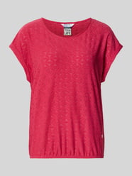 T-shirt w kroju regular fit z dziurkowanym wzorem model 'Ruth' od ZABAIONE - 12