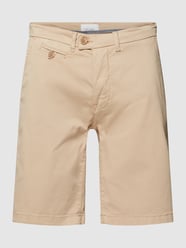 Szorty chinosy z 5 kieszeniami od Casual Friday Beżowy - 20