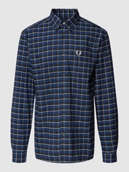 Freizeithemd mit Glencheck-Muster Modell 'Oxford Check Shirt' von Fred Perry Blau / Türkis - 8