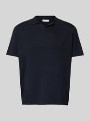 Poloshirt mit V-Ausschnitt und Umlegekragen von Mango Blau - 24