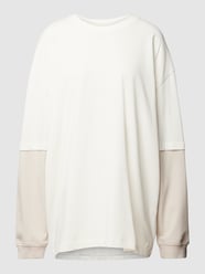 Oversized Longsleeve im Double-Layer-Look von Karo Kauer Grau - 7