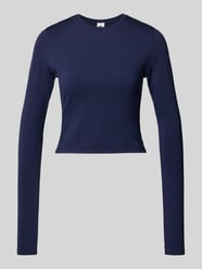 Slim Fit Longsleeve mit Rundhalsausschnitt Modell 'Feather' von Fabletics - 11