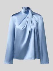 bluzka z długim rękawem z satyny o kroju regular fit od Jake*s Collection - 30