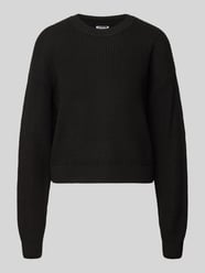 Sweter z dzianiny z okrągłym dekoltem model ‘MAYSA’ od NOISY MAY® - 17