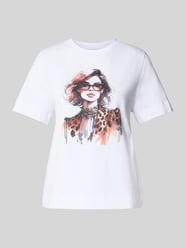 T-shirt z nadrukiem z motywem i okrągłym dekoltem od Rich & Royal - 33