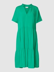 Knielange jurk met V-hals van Saint Tropez Groen - 13