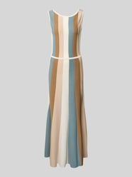 Maxikleid mit Rundhalsausschnitt von Zero - 26