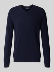Gebreide pullover van kasjmier met v-hals van Christian Berg Men - 25