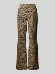 Jeansy o kroju straight fit z 5 kieszeniami model ‘ALUME’ od PIECES - 26