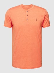 T-Shirt in Melange-Optik Modell 'Granddad' von NO EXCESS Rot - 36