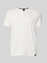 T-Shirt mit kurzer Knopfleiste von LERROS - 24