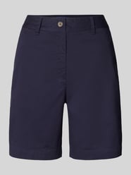 Korte regular fit broek met riemlussen van Gant - 9