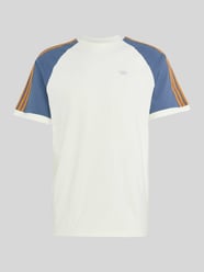 Loose Fit T-Shirt aus reiner Baumwolle Modell 'CALI' von adidas Originals - 2