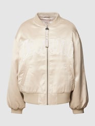 Jacke mit Label-Detail Modell 'Signature' von KARL KANI Beige - 41