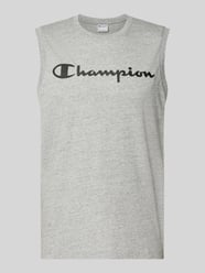 Top mit Logo und Rundhalsausschnitt von Champion - 9