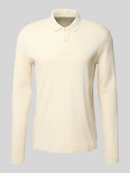 Regular Fit Poloshirt mit Knopfleiste von Christian Berg Men Beige - 27