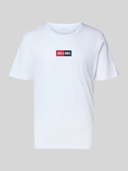 T-Shirt mit Label-Print und Rundhalsausschnitt von Jack & Jones - 41