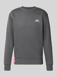 Sweatshirt mit Label-Details von Alpha Industries - 30