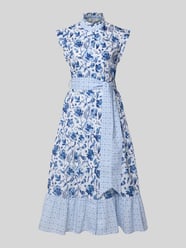 Midikleid im Allover-Look mit Bindegürtel von Christian Berg Woman - 1