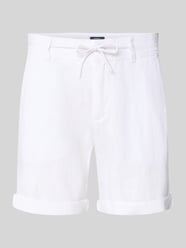 Leinenshorts mit Bindegürtel und Gesäßtaschen von MCNEAL - 7