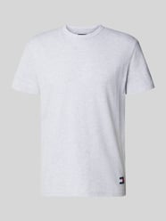 krój regular fit t-shirt z mieszanki bawełny od Tommy Jeans - 20