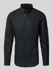 Slim Fit Businesshemd aus Popeline von Jake*s Schwarz - 47