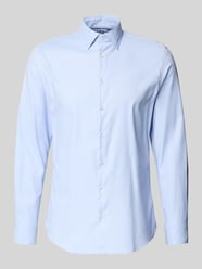 Koszula biznesowa Slim Fit z kołnierzykiem kent od Jake*s - 17