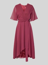 Cocktailkleid mit V-Ausschnitt von Swing - 10