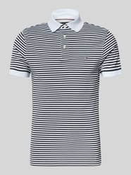 Koszulka polo o kroju slim fit z mieszanki bawełny i elastanu od Tommy Hilfiger - 36