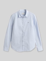 Slim Fit Hemdbluse mit Logo-Stitching von GANT - 15