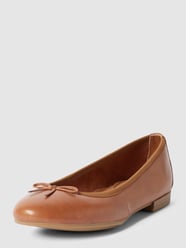 Ballerinas mit Zierschleife von Tamaris Braun - 35