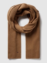 Szal z efektem prążkowania model ‘ESSENTIAL FLAG KNIT SCARF’ od Tommy Hilfiger Beżowy - 25