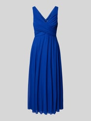 Cocktailkleid mit V-Ausschnitt von Christian Berg Cocktail - 37