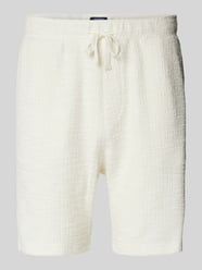 Regular Fit Shorts mit Strukturmuster von MCNEAL Beige - 19