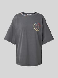 Oversized T-Shirt mit Motiv-Stitching von JAKE*S STUDIO WOMAN - 1