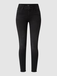 Skinny Fit Jeans mit Stretch-Anteil Modell 'Peach' von Vero Moda Schwarz - 14