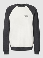 Sweatshirt mit Label-Patch Modell 'RUTLAND' von Vans Weiß - 12