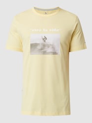 T-shirt z nadrukiem  od Colours & Sons Żółty - 42