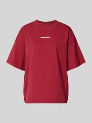 T-shirt o kroju oversized z logo model ‘BRACY’ od PEGADOR - 39
