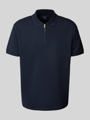 Poloshirt mit kurzem Reißverschluss von MCNEAL - 31