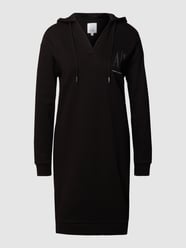 Sukienka z dzianiny dresowej o długości do kolan z nadrukiem z logo od ARMANI EXCHANGE Czarny - 29